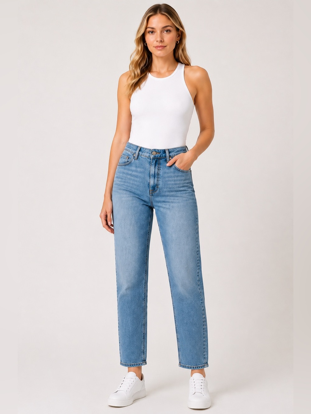 American Eagle Mom Jeans Sz‎ 8 Long Inseam Stretch 8L Light Wash Denim High Rise